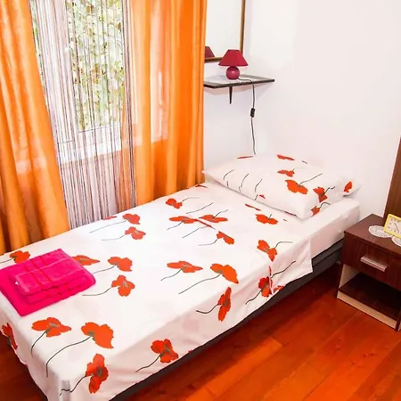 Holiday home Damir